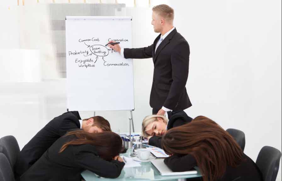 5 questions to ask before your next meeting - image bad-meeting-sleep on http://cavemaninasuit.com
